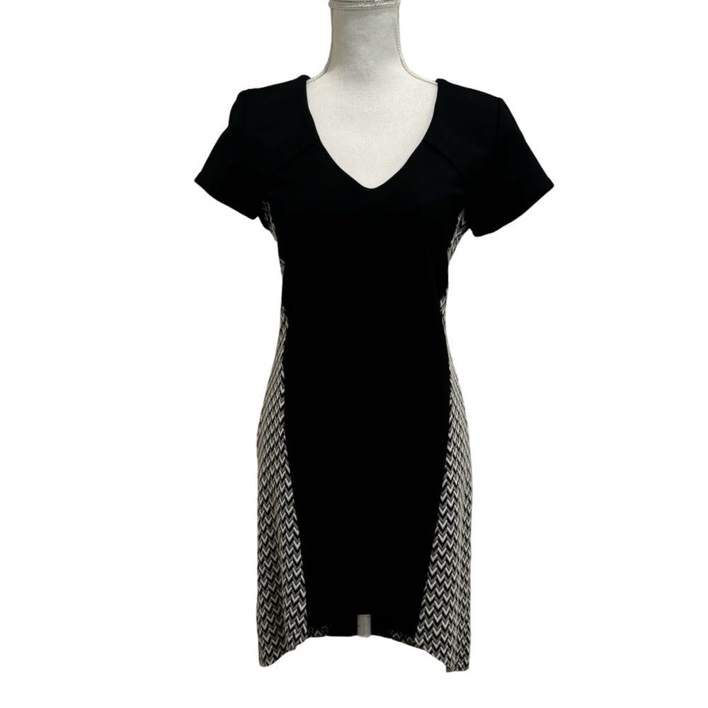Nana Baila Paris Black & White Textured Mini Dress. Medium NWT